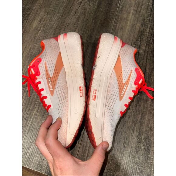 Brooks Women’s Ghost Max 2 'Peach Coral' Running Shoes Size 10 - Picture 5 of 10